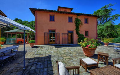 Casa Zaffiro: Buitenkanten