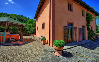 Casa Zaffiro: Buitenkanten