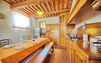 Casa Zaffiro: Keuken, Lunchroom