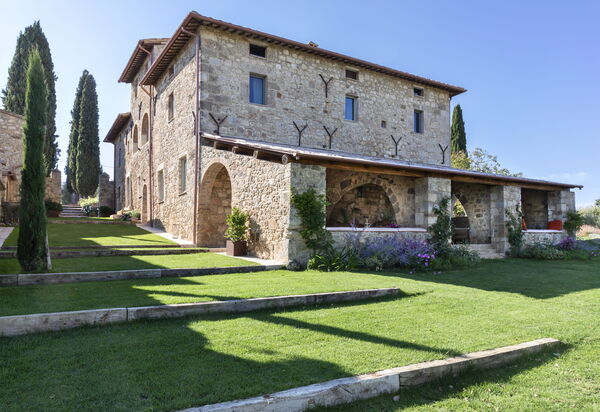 Villa Scopeto: Building Exterior, Garden