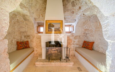 Villa del Capitolo con Trullo