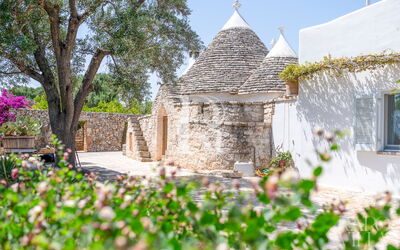 Villa del Capitolo con Trullo