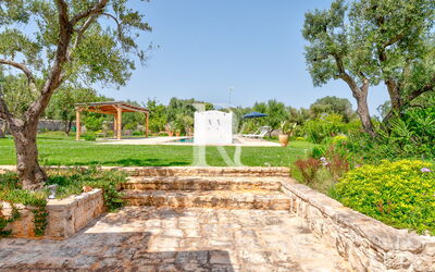 Villa del Capitolo con Trullo