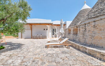 Villa del Capitolo con Trullo