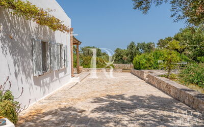 Villa del Capitolo con Trullo