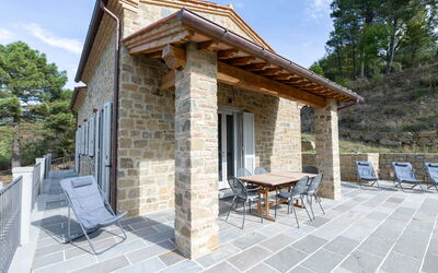 Villa Marlù: Outdoor view