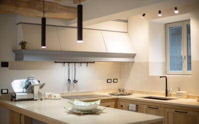 Villa Marlù: Kitchen