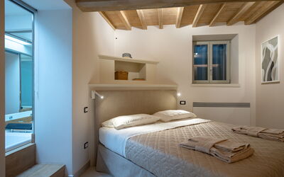 Villa Marlù: Double bedroom