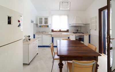 Villa Cornino - Custonaci, Sicilia: Autumn, Dining Room, Kitchen, Spring, Summer