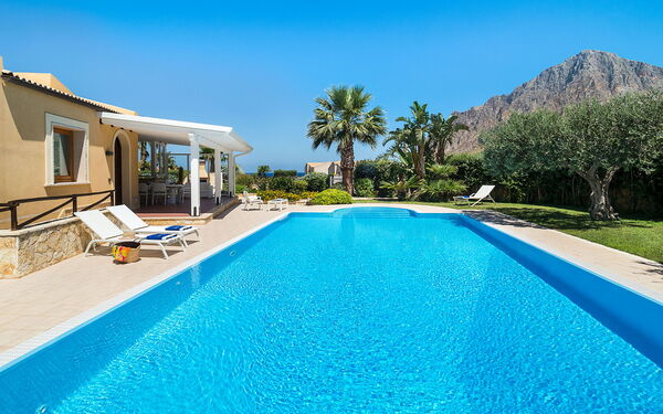 Villa Cornino - Custonaci, Sicilia