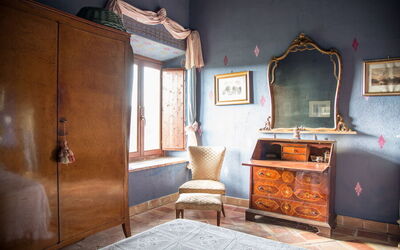 Country House Style - Montefiascone, Lazio: Autumn, Bedroom, Spring, Summer