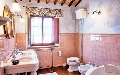 Pulsatilla: Bathroom