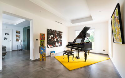 Artemare: Autumn, Living Room, Spring, Summer