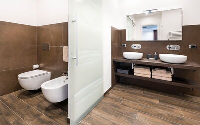 Artemare: Autumn, Bathroom, Spring, Summer