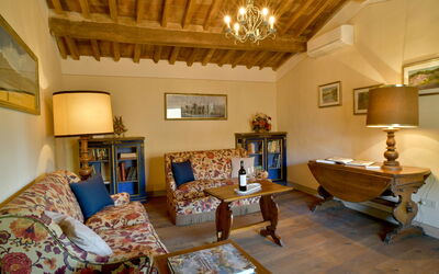 Torre di Montelopio: Soggiorno