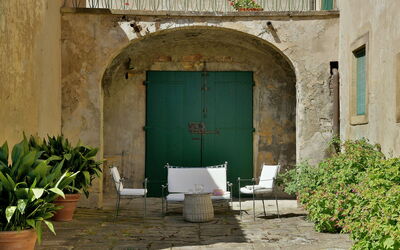 Torre di Montelopio: all'aperto