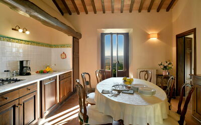 Torre di Montelopio: Cucina, Stanza Comune