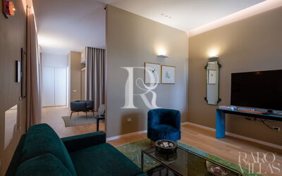 Wellness Suite - John & Yoko with View