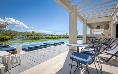 Villa Serenissima: bassin, Jardin