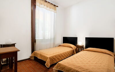 Tenuta de Paoli: Autumn, Bedroom, Spring, Summer