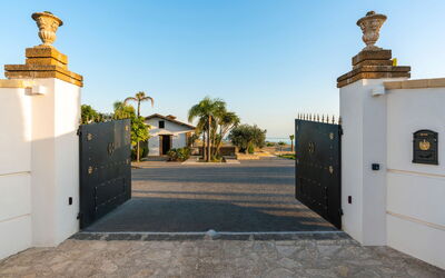Villa Agrigenta - Ribera, Sicilia: Buitenkanten, Buitenshuis, Herfst, Hoofdingang, Lente, Zomer