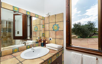 Villa Agrigenta - Ribera, Sicilia: Badkamer, Herfst, Lente, Zomer
