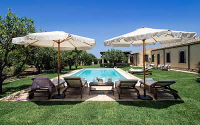 Casa Colore - Siracusa, Sicilia: all'aperto, Autunno, Estate, Esterni, Giardino, Piscina, Primavera