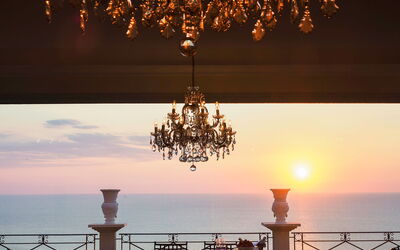 Villa Ester - Capo D'Orlando, Sicilia: Balkon / terras / patio, Buitenkanten, Buitenshuis, Herfst, Keer bekeken, Lente, Zomer