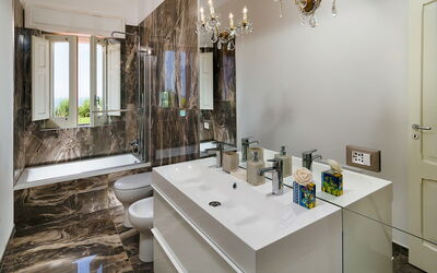 Villa Ester - Capo D'Orlando, Sicilia: Badkamer, Herfst, Lente, Zomer