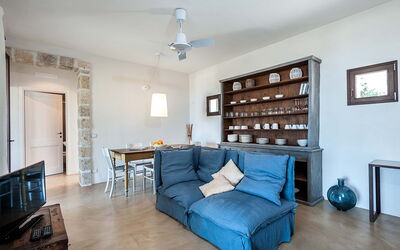 Isolina Bianca - Scicli, Sicilia: Automne, Été, Printemps, Salle à manger, Salon