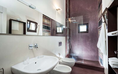 Isolina Verde - Scicli, Sicilia: Autumn, Bathroom, Spring, Summer