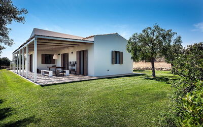 Isolina Rossa - Scicli, Sicilia: Automne, Été, Extérieur, Extérieurs, Jardin, Printemps