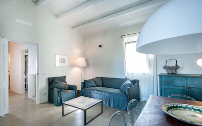 Isolina Rossa - Scicli, Sicilia: Automne, Été, Printemps, Salle à manger, Salon