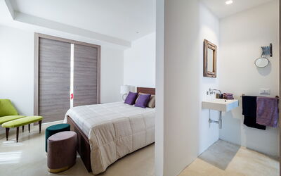 Casabella - Avola, Sicilia: Autumn, Bathroom, Bedroom, Spring, Summer