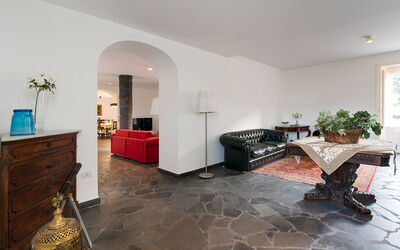 Dimora Vulcano - Castiglione di Sicilia, Sicilia: Autumn, Living Room, Spring, Summer