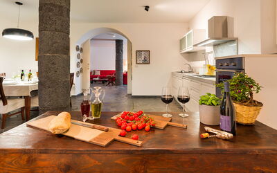 Dimora Vulcano - Castiglione di Sicilia, Sicilia: Autumn, Kitchen, Spring, Summer