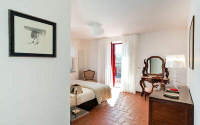 Dimora Vulcano - Castiglione di Sicilia, Sicilia: Autumn, Bedroom, Spring, Summer