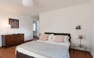 Dimora Vulcano - Castiglione di Sicilia, Sicilia: Autumn, Bedroom, Spring, Summer