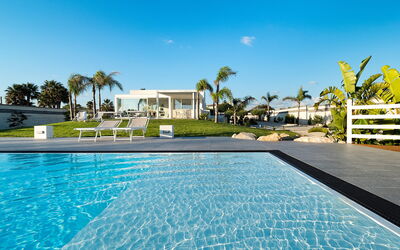 Casa Biancoverde - Marsala, Sicilia: all'aperto, Autunno, Balcone / Terrazza / Patio, Estate, Esterni, Giardino, Piscina, Primavera