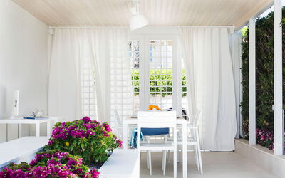 Mariposa - Fontane Bianche, Sicilia: Autumn, Balcony / Terrace / Patio, Building Exterior, Outdoor, Spring, Summer