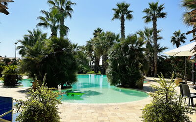 Villa Rosarno: bassin, Été, Extérieur, Jardin