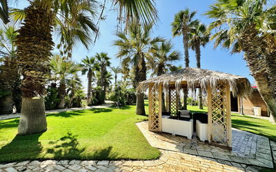 Villa Rosarno: Jardin