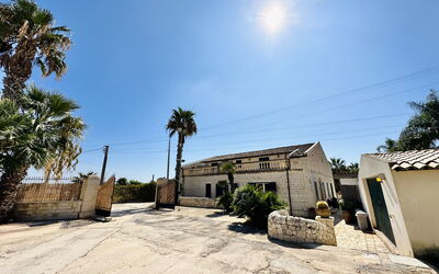 Villa Rosarno: Extérieurs