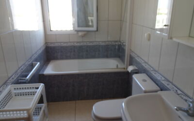 Villa Marisol: Bathroom