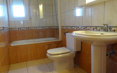 Villa Marisol: Bathroom