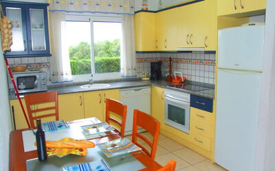 Villa Marisol: Kitchen