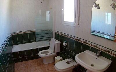 Villa Laura: Bathroom