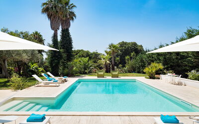 Casa Fiore - Salemi, Sicilia: Balkon / terras / patio, Buitenkanten, Buitenshuis, Herfst, Lente, Tuin, Zomer, zwembad