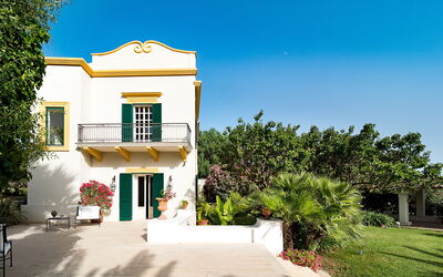Casa Fiore - Salemi, Sicilia: Balkon / terras / patio, Buitenkanten, Buitenshuis, Herfst, Lente, Tuin, Zomer