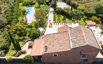 Oasi Verde - Santa Maria la Stella, Sicilia: Buitenkanten, Buitenshuis, Herfst, Lente, Tuin, Zomer, zwembad